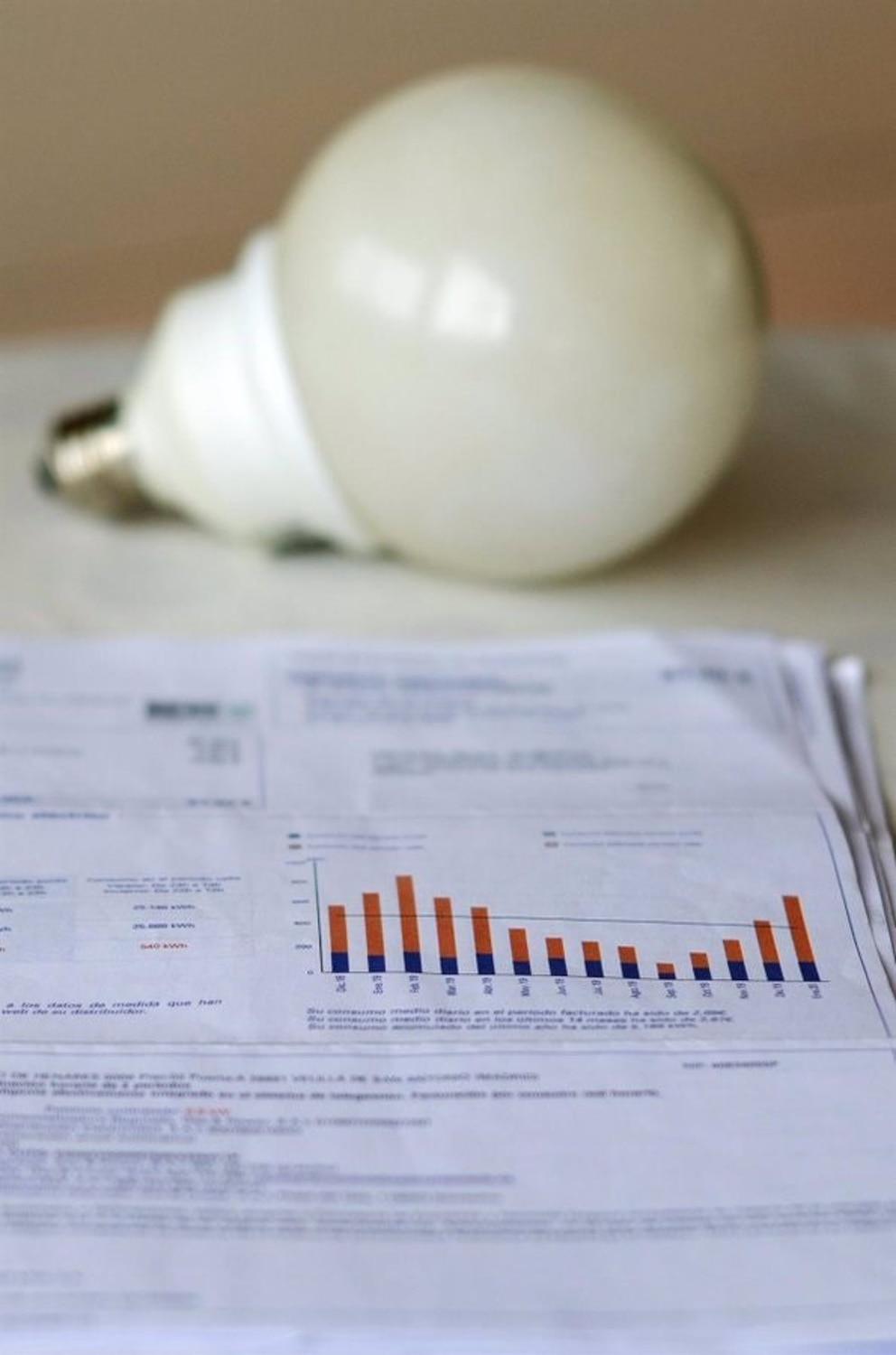 How much will electricity and gas rates increase in February after the reduction of subsidies