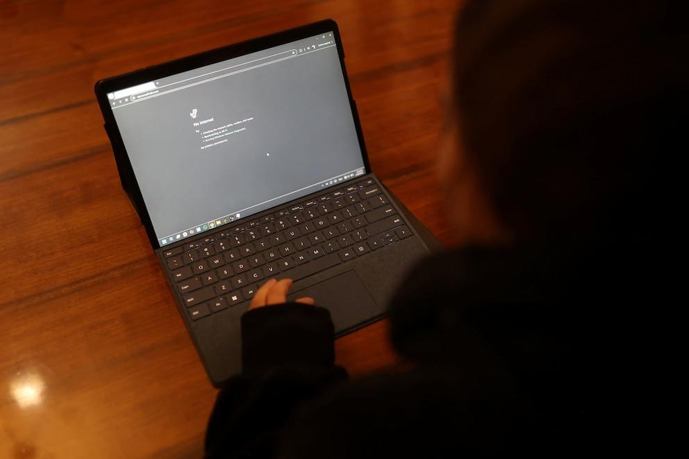 More than 6,100 dead due to massive protests against the Iranian regime