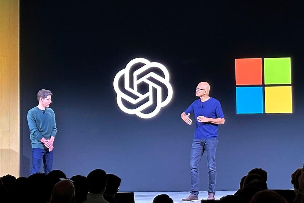Satya Nadella, CEO of Microsoft, pointed out the impact of artificial intelligence: “This is the biggest change in knowledge work”