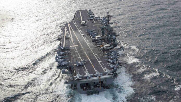 The aircraft carrier USS Abraham Lincoln (CVN 72)