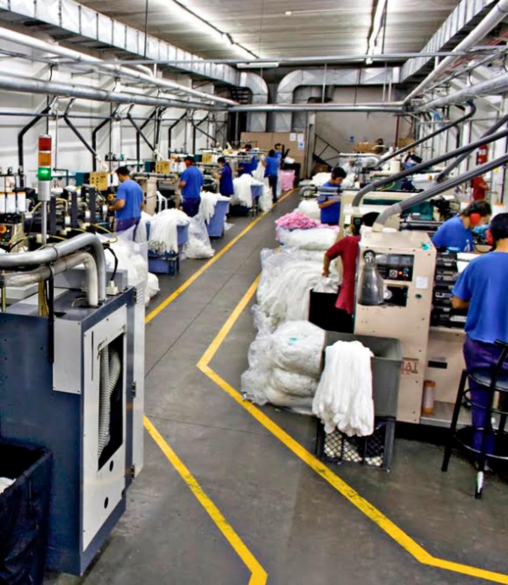 Another textile company in crisis due to imports: 140 layoffs and salary payments in installments