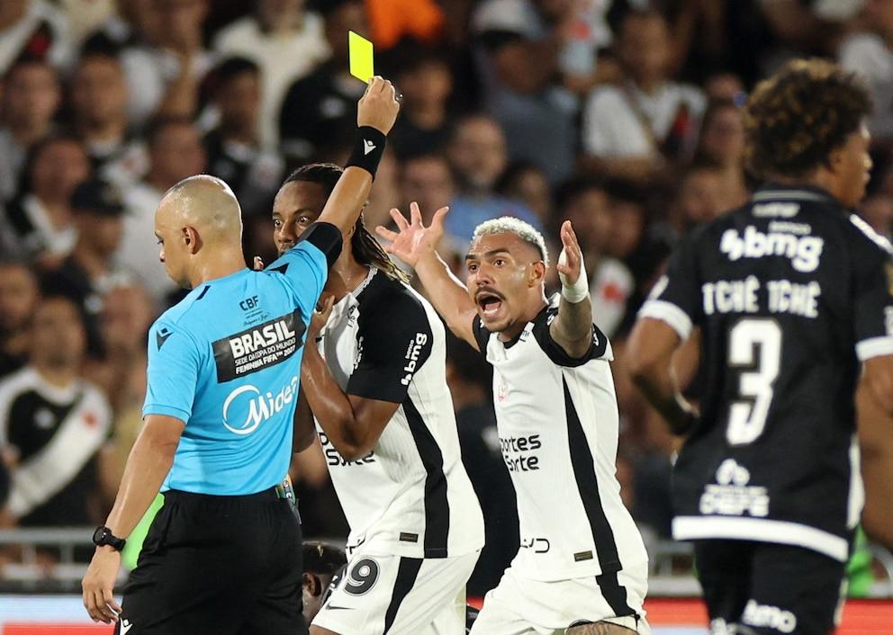 Brazil will adopt the VAR that FIFA will use in the 2026 World Cup and a relegation system for referees