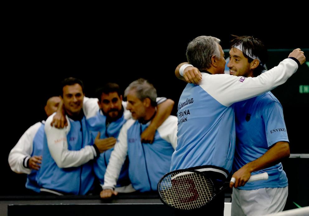 Argentina shared points with South Korea for the Davis Cup and the series will be decided on Sunday: Tirante gained the advantage, but Trungelliti gave up his match