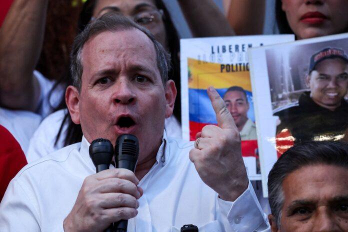 Within hours of being released by the Chavista regime, the Venezuelan opposition leader Juan Pablo Guanipa was kidnapped (REUTERS)