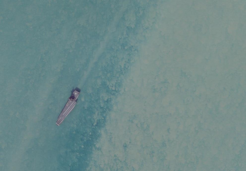 Tension between the United States and Iran: Washington reinforces military preparation at its base in Qatar