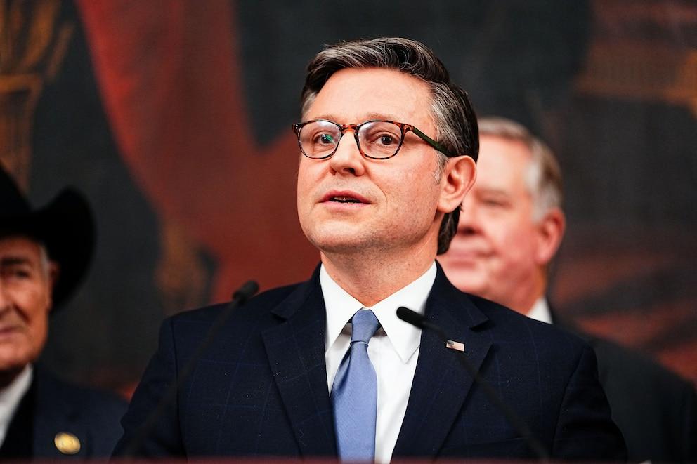 Uncertainty continues due to the partial government shutdown in the United States: legislators did not reach an agreement