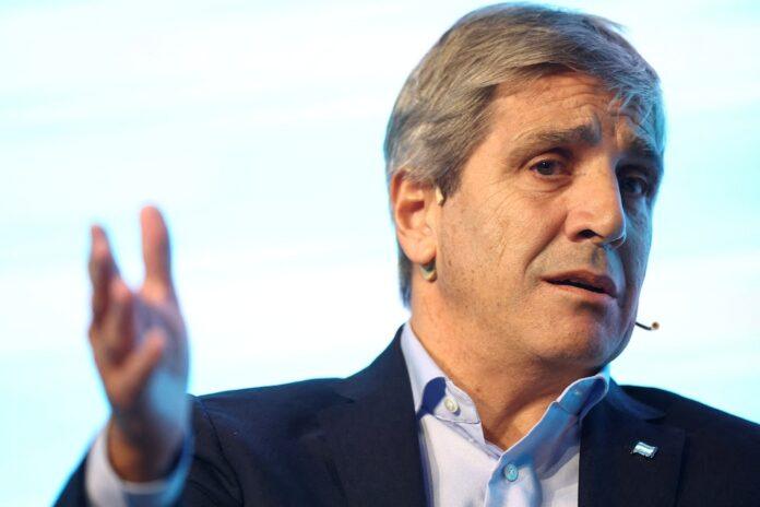 The Minister of Economy, Luis Caputo, anticipated that there will be 