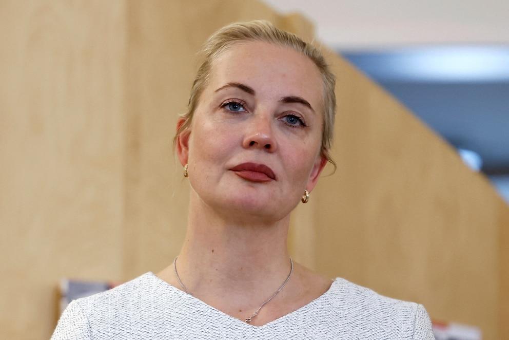 France warned that Vladimir Putin is “willing to use biological weapons against his own people”