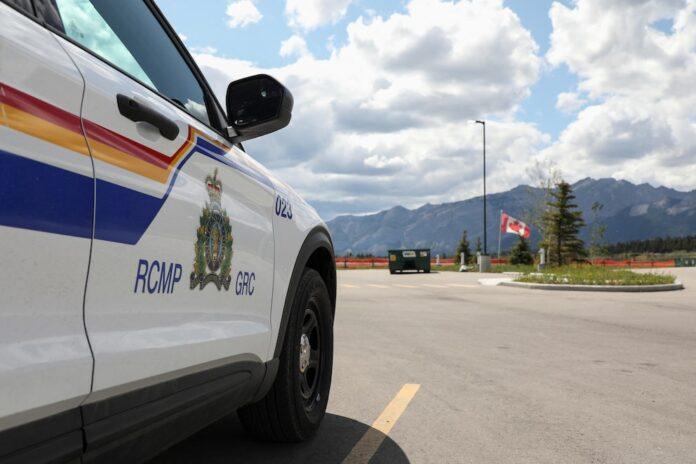 A mobile phone from the Royal Canadian Mounted Police (REUTERS/Amber Bracken)