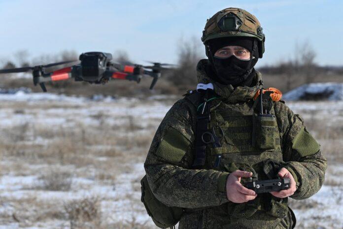 A Russian serviceman from the independent engineering unit of the Southern Military District operates a drone while undergoing an intensive combat training course to improve his skills in installing barriers, clearing mined terrain and crossing water obstacles, amid the conflict between Russia and Ukraine (REUTERS/Sergey Pivovarov)