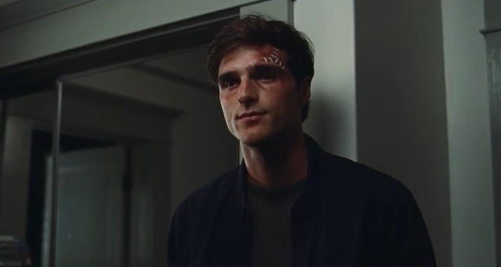 “It's not about turning the character on or off, during filming I live 24 hours a day for the film,” confessed Jacob Elordi.