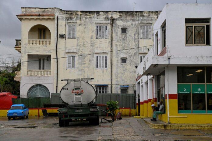 A fuel truck from the Cuban state oil company CUPET refills a gas station, after US President Donald Trump vowed to stop Venezuelan oil and money from reaching the island, in Havana, Cuba.January 12, 2026 (REUTERS/Norlys Pérez)